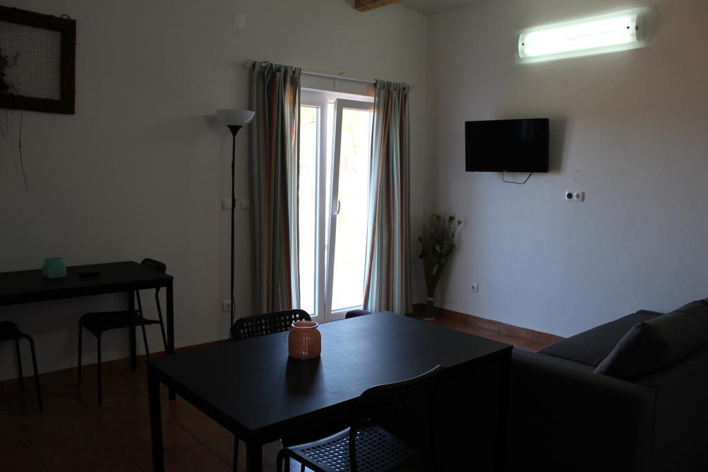 Monte da Barragem Hotel Montargil Buitenkant foto